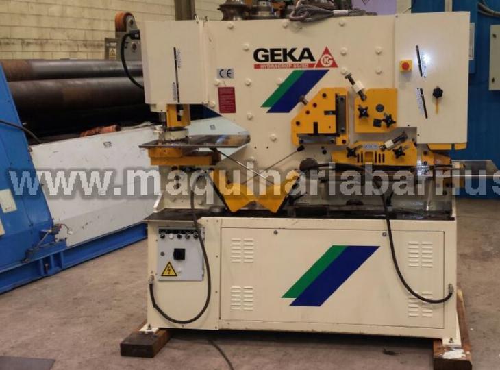 Punching machine GEKA Mod. HYDRACROP 80SD with punches