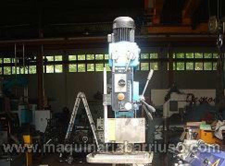 Taladro Ibarmia automático para broca de 32 mm